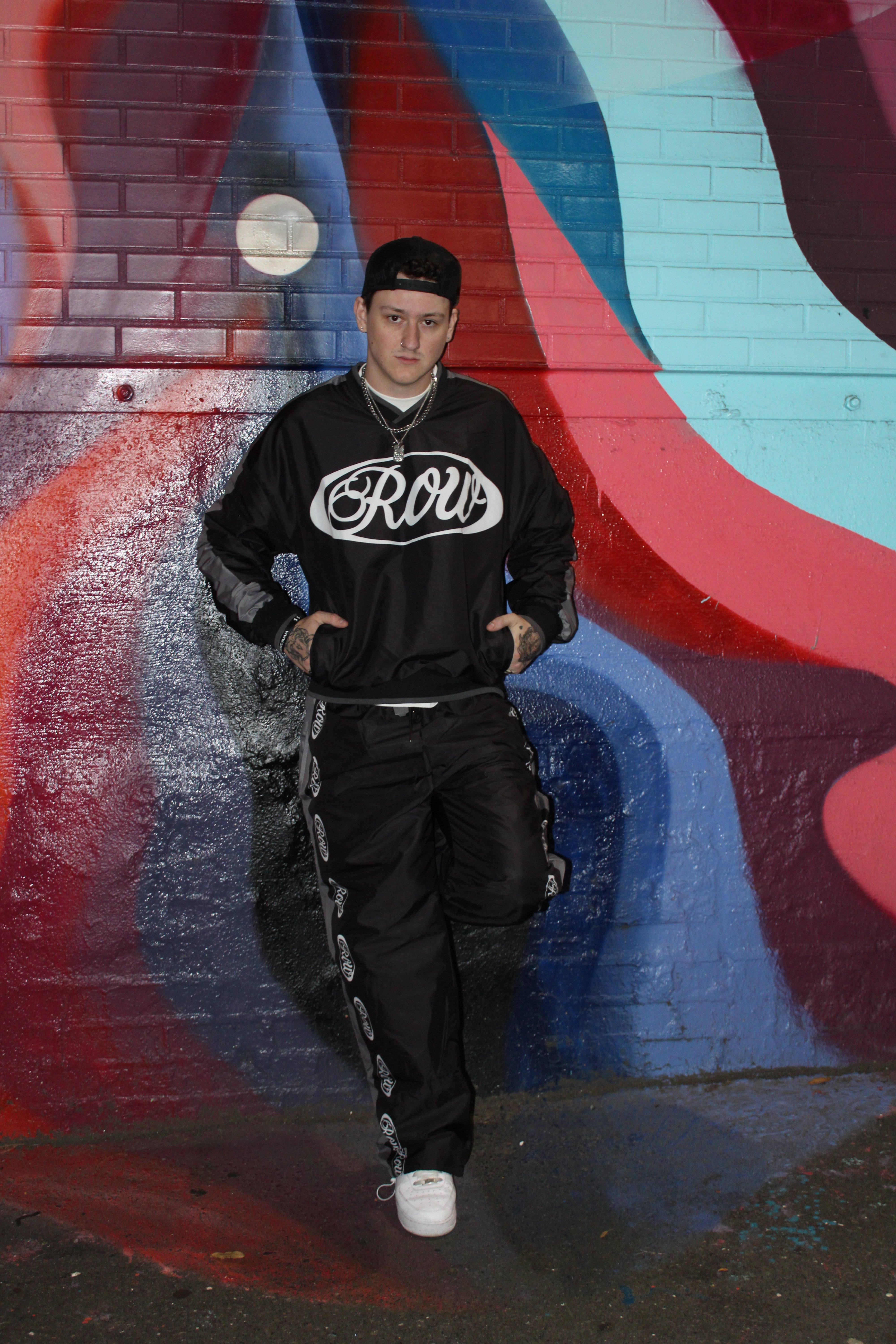 BLACK R.O.W Windbreaker Set